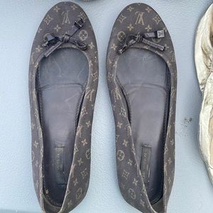 Louis Vuitton ballerina